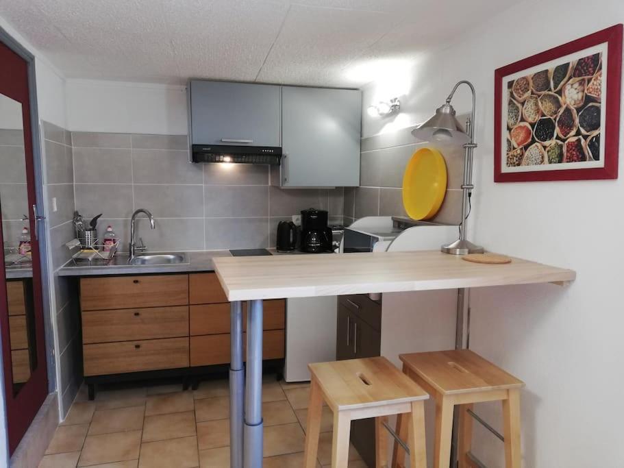 Studio 28M2 Climatise,Wifi, Proche Des Calanques,Plages ลาซิโอตาต์ ภายนอก รูปภาพ